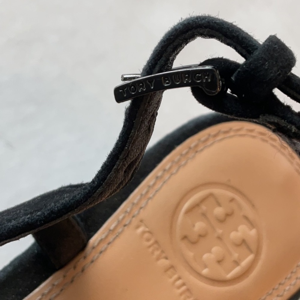 Tory Burch black suede sandal w/ rhinestone logo Size 8 - Picture 4 of 13